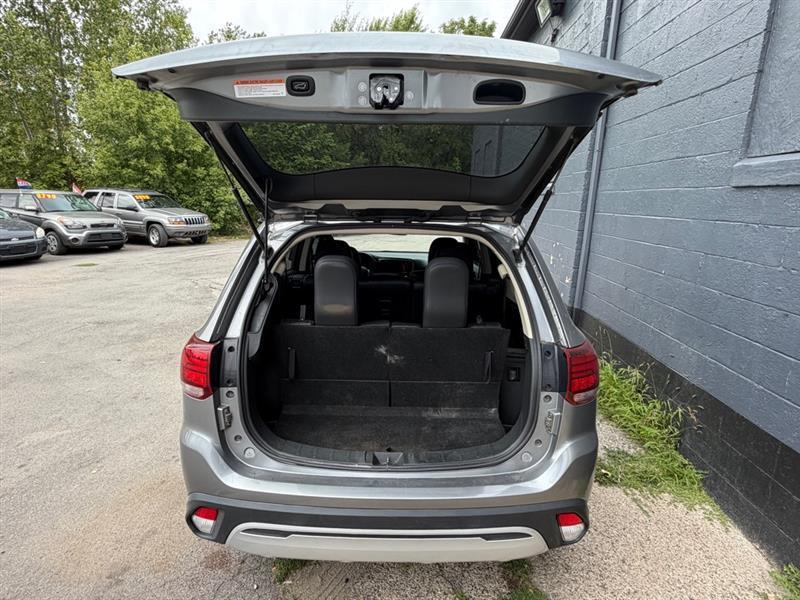 Mitsubishi Outlander SE S-AWC 2020