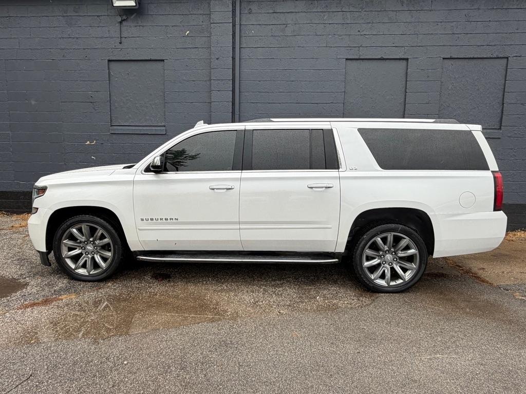 Chevrolet Suburban  2016