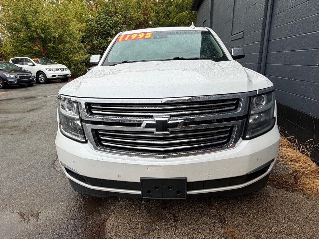 Chevrolet Suburban  2016