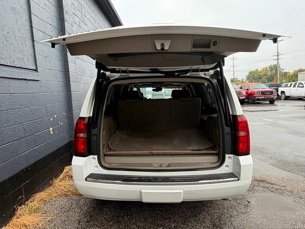 Chevrolet Suburban  2016