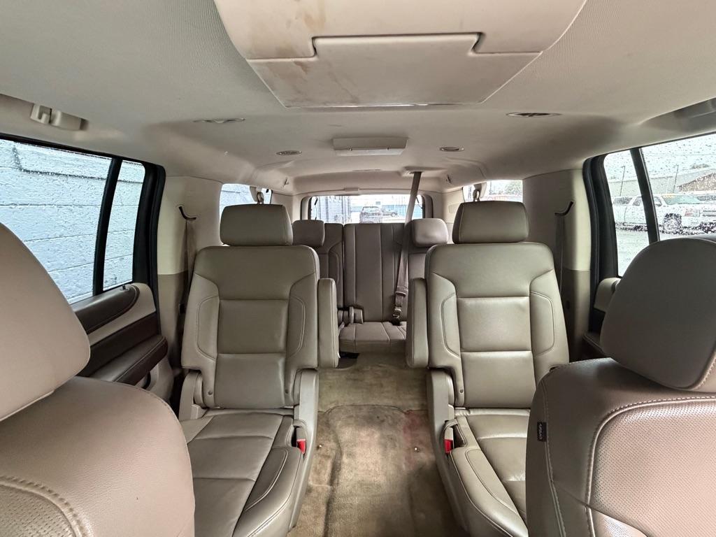 Chevrolet Suburban  2016