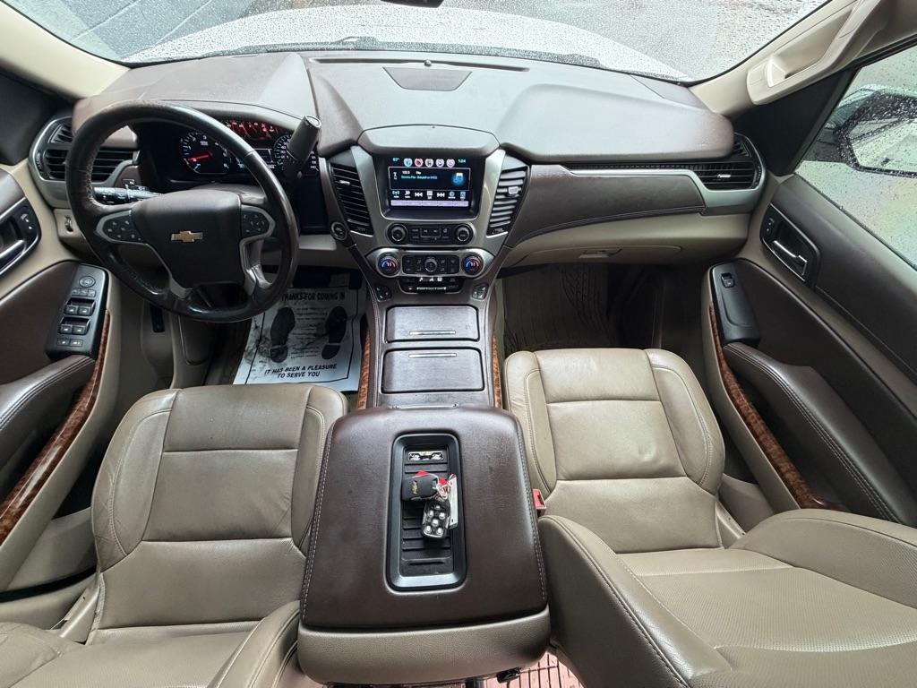 Chevrolet Suburban  2016