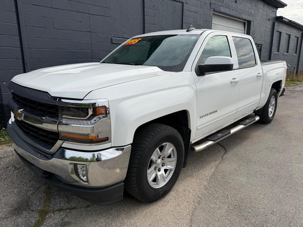Chevrolet Silverado 1500 4WD Crew Cab 143.5" LT w/1LT 2017