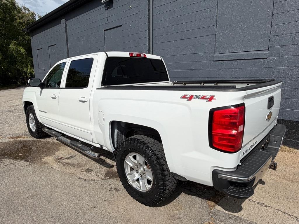 Chevrolet Silverado 1500 4WD Crew Cab 143.5" LT w/1LT 2017