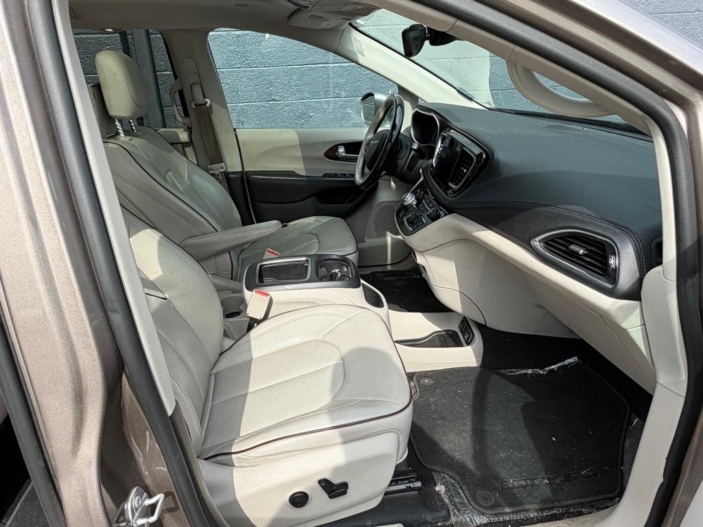 Chrysler Pacifica Limited FWD 2017