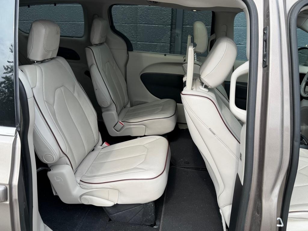 Chrysler Pacifica Limited FWD 2017