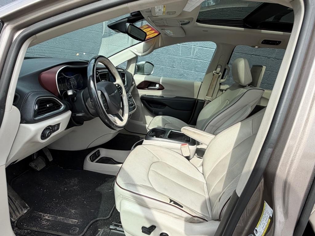 Chrysler Pacifica Limited FWD 2017