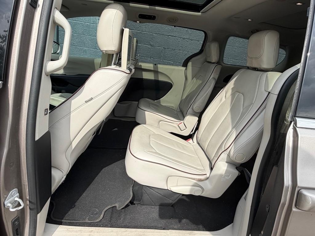 Chrysler Pacifica Limited FWD 2017