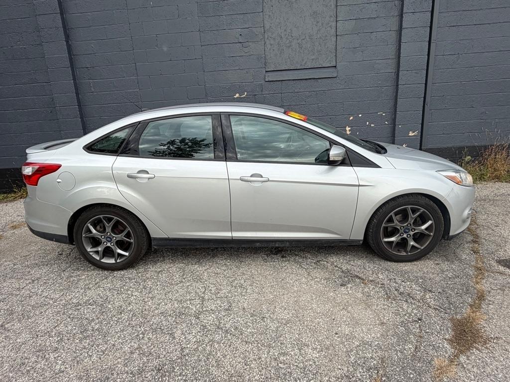 Ford Focus 4dr Sdn SE 2014
