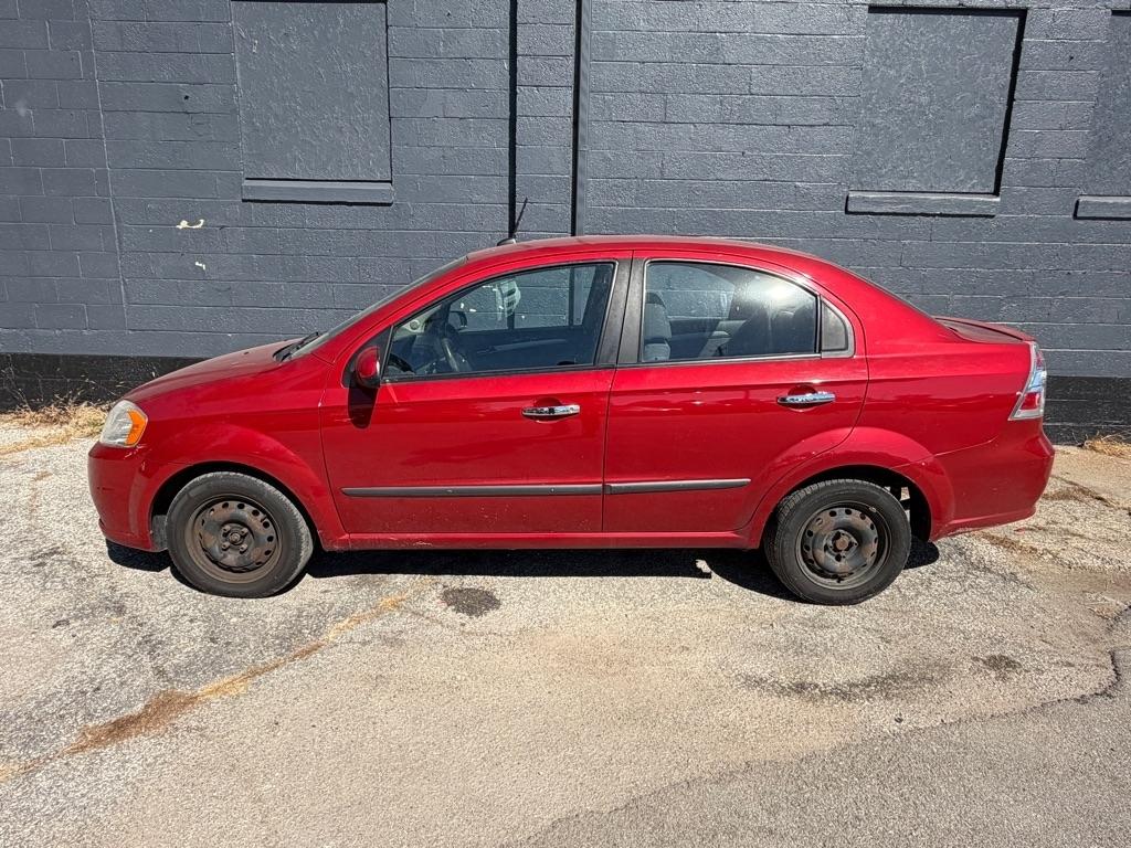 Chevrolet Aveo 4dr Sdn LT w/1LT 2011