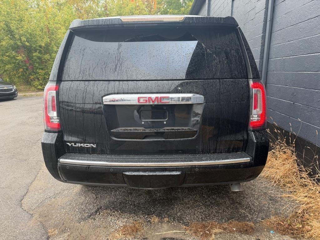 GMC Yukon 4WD 4dr Denali 2016