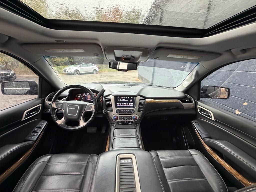 GMC Yukon 4WD 4dr Denali 2016