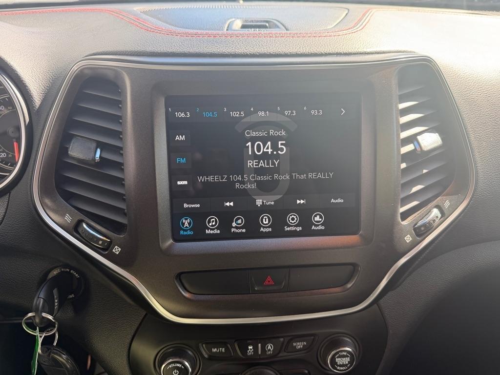 Jeep Cherokee Trailhawk 4x4 2020