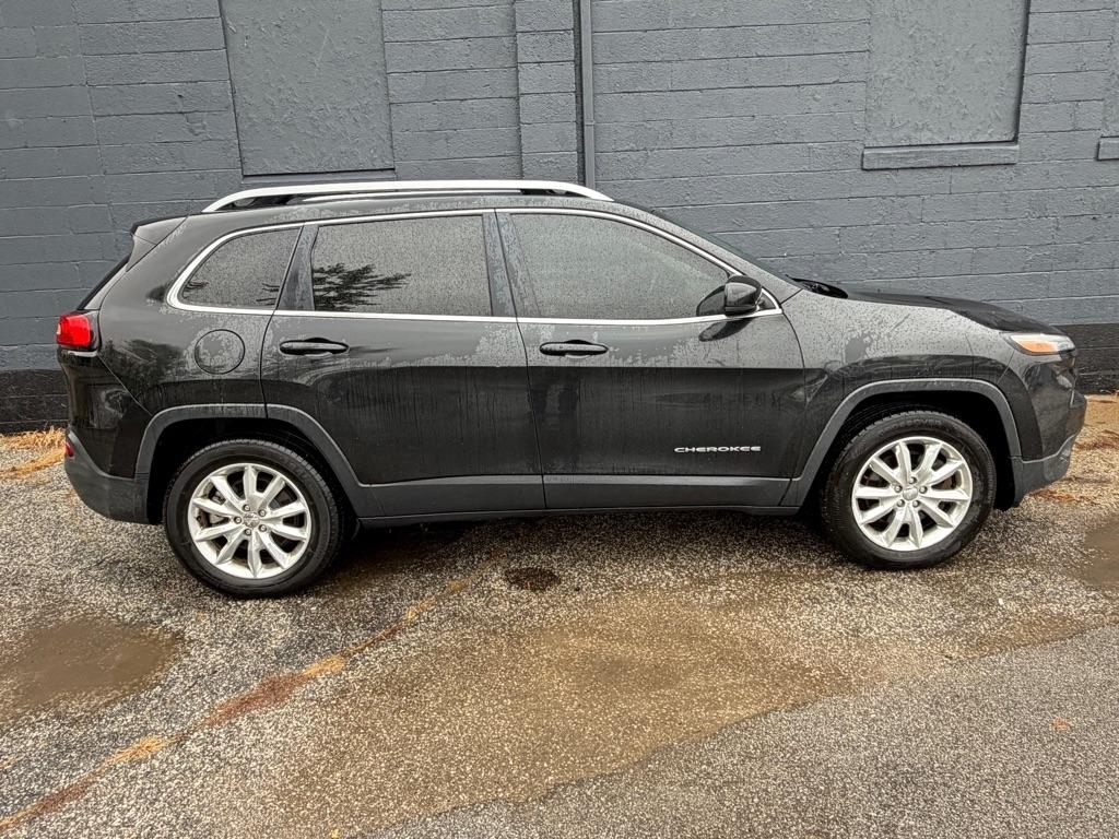 Jeep Cherokee 4WD 4dr Limited 2016