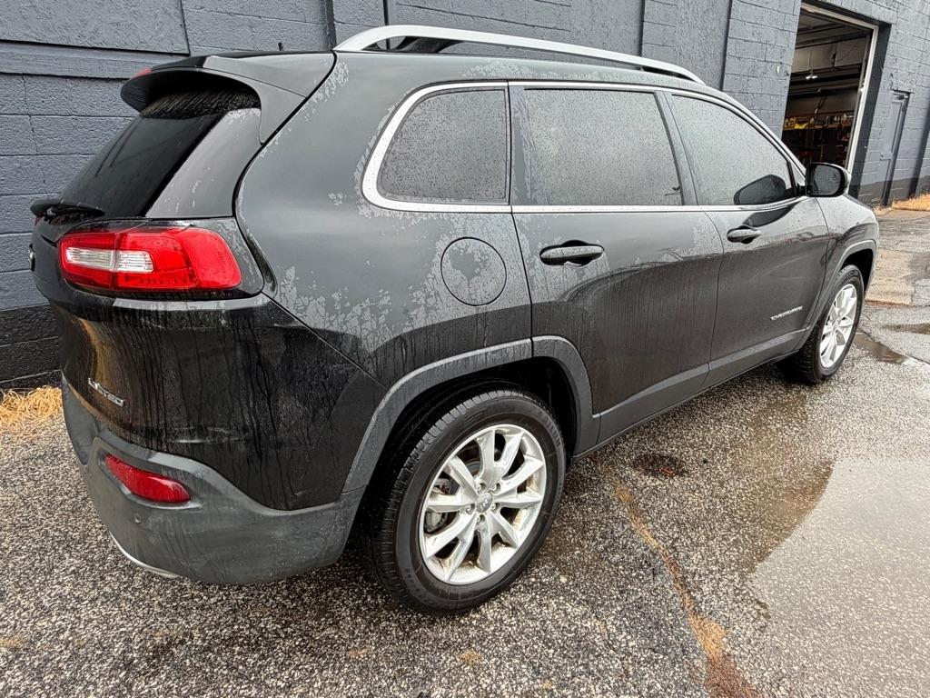 Jeep Cherokee 4WD 4dr Limited 2016