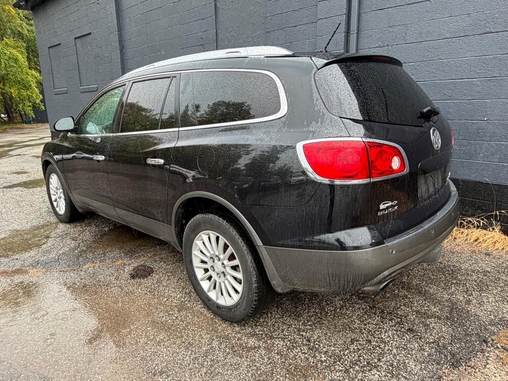 Buick Enclave AWD 4dr Leather 2012