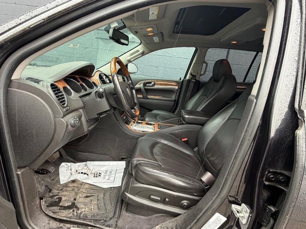 Buick Enclave AWD 4dr Leather 2012