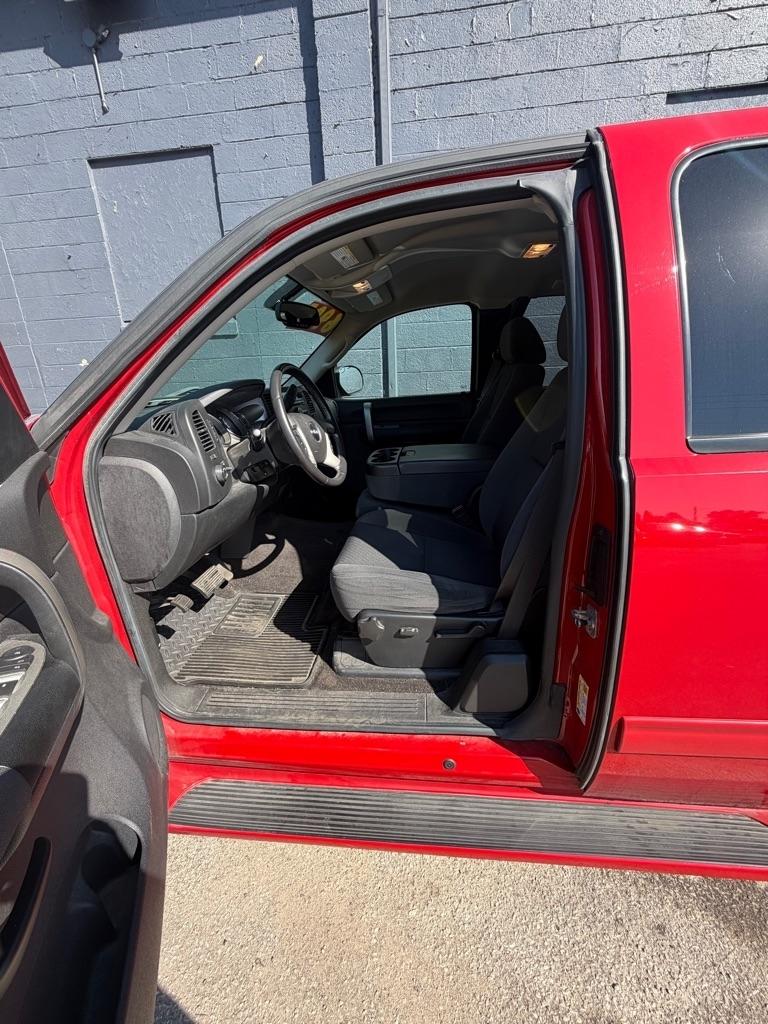 GMC Sierra 1500 4WD Ext Cab 143.5" SLE 2009