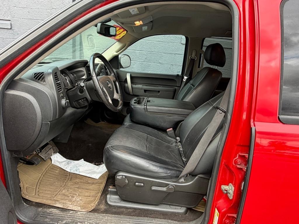 Photo 10