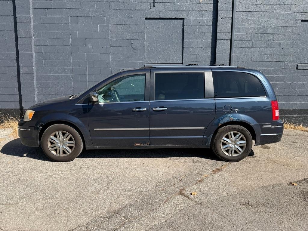 Chrysler Town & Country 4dr Wgn Limited 2008