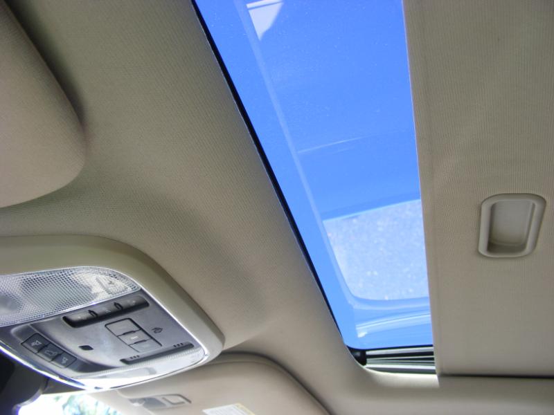 Jeep Grand Cherokee Limited 4WD 2011 Jeep Grand Cherokee Limited 4WD 2011