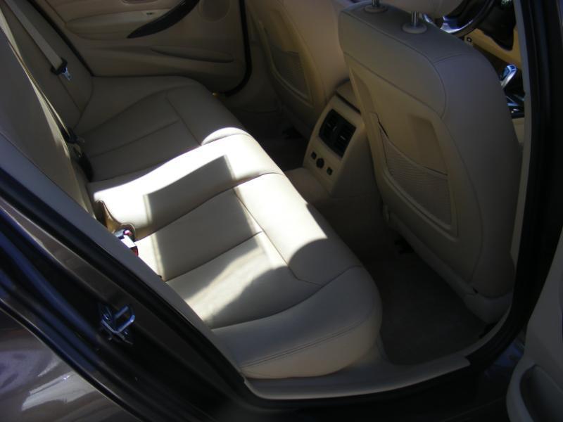 BMW 3-Series 328i xDrive Sedan 2013