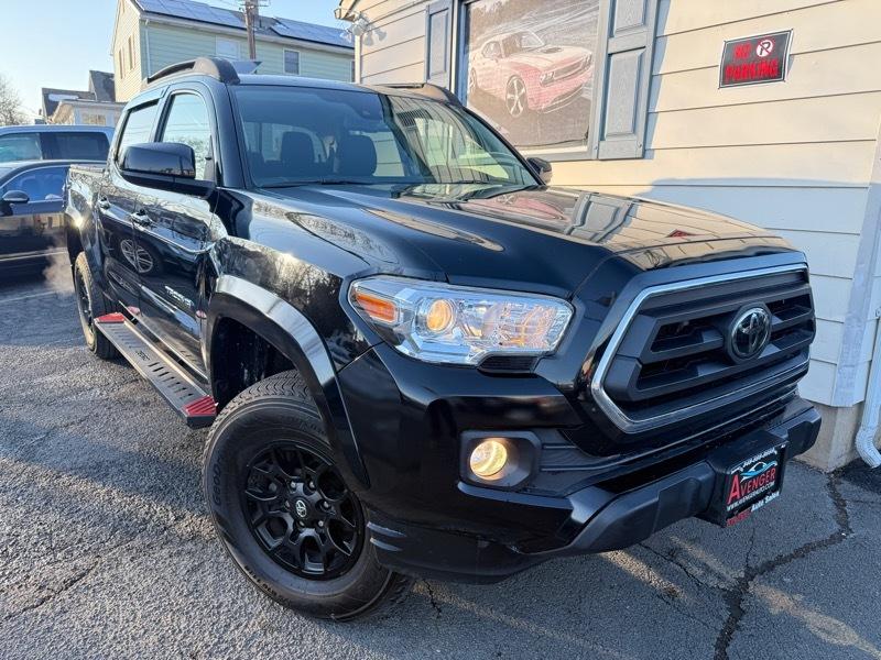 Toyota Tacoma SR5 Double Cab 4WD V6 2022