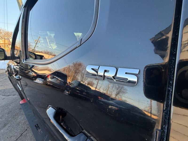 Toyota Tacoma SR5 Double Cab 4WD V6 2022