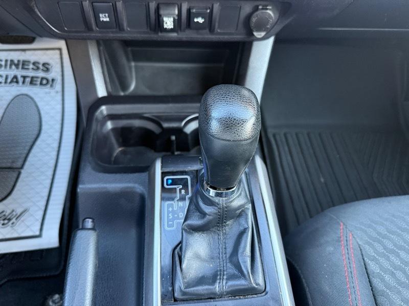 Toyota Tacoma SR5 Double Cab 4WD V6 2022