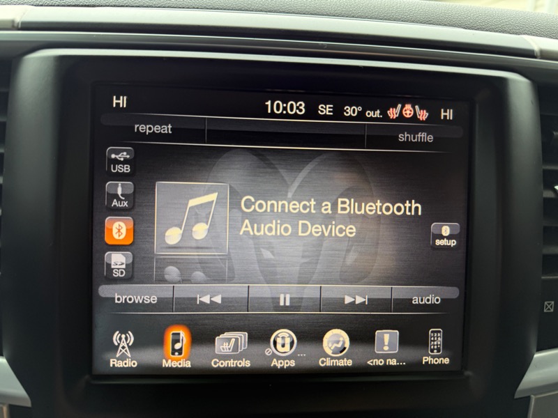 RAM 1500 4WD Quad Cab 140.5" Outdoorsman 2016