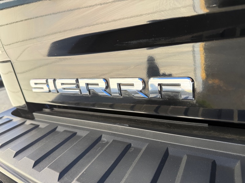 GMC Sierra 1500 Denali Crew Cab Long Box 4WD 2018