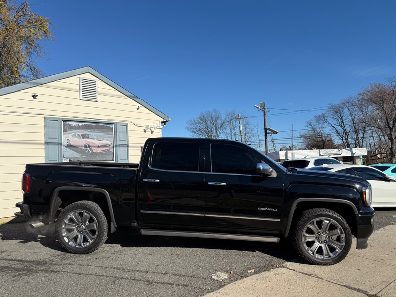 GMC Sierra 1500 Denali Crew Cab Long Box 4WD 2018