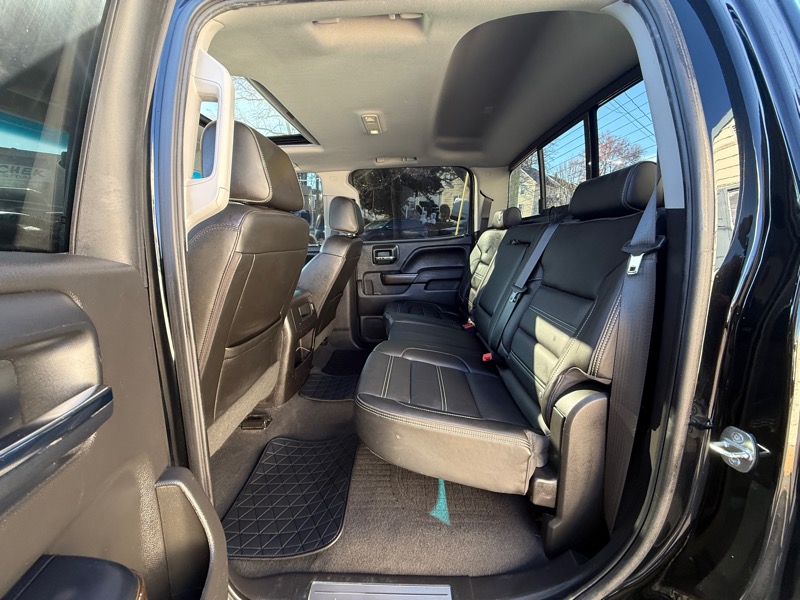 GMC Sierra 1500 Denali Crew Cab Long Box 4WD 2018