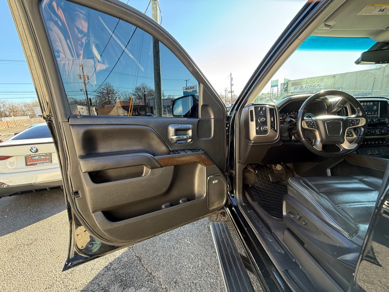 GMC Sierra 1500 Denali Crew Cab Long Box 4WD 2018