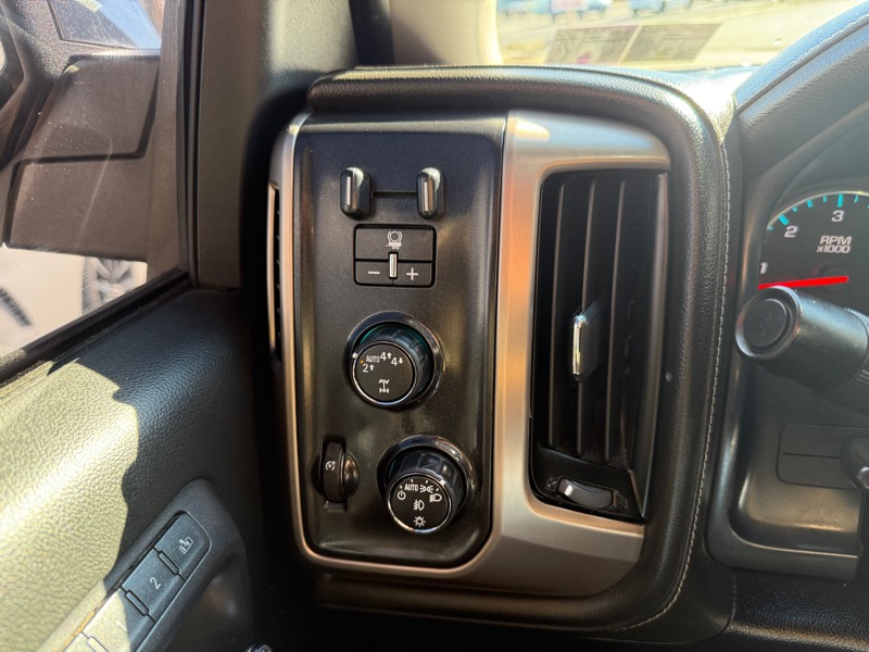 GMC Sierra 1500 Denali Crew Cab Long Box 4WD 2018