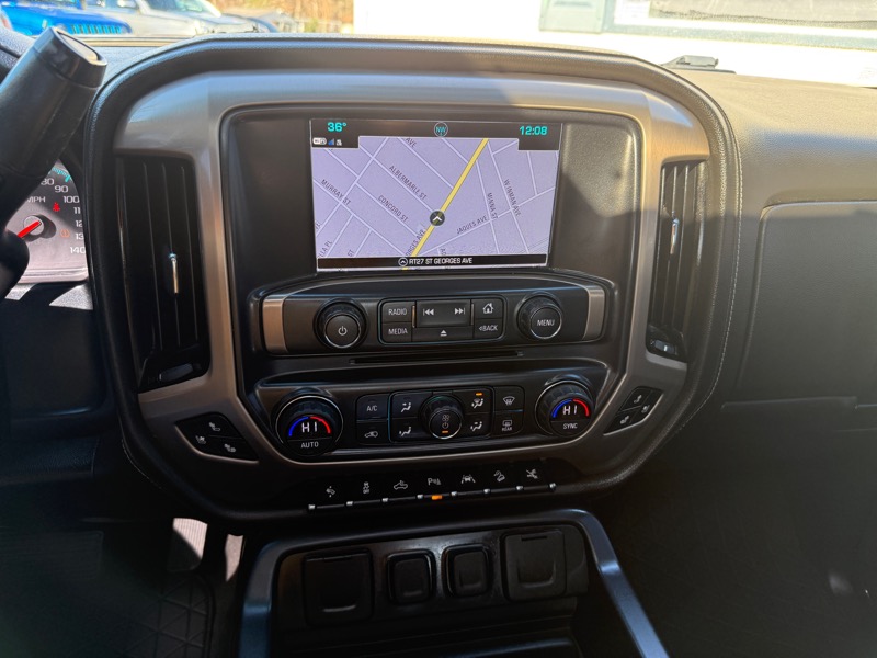 GMC Sierra 1500 Denali Crew Cab Long Box 4WD 2018