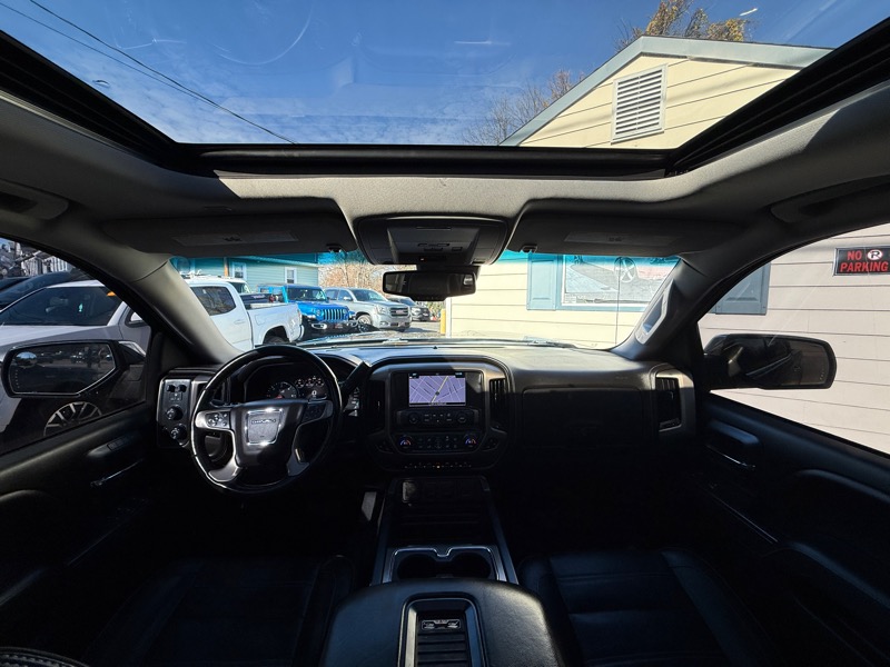 GMC Sierra 1500 Denali Crew Cab Long Box 4WD 2018