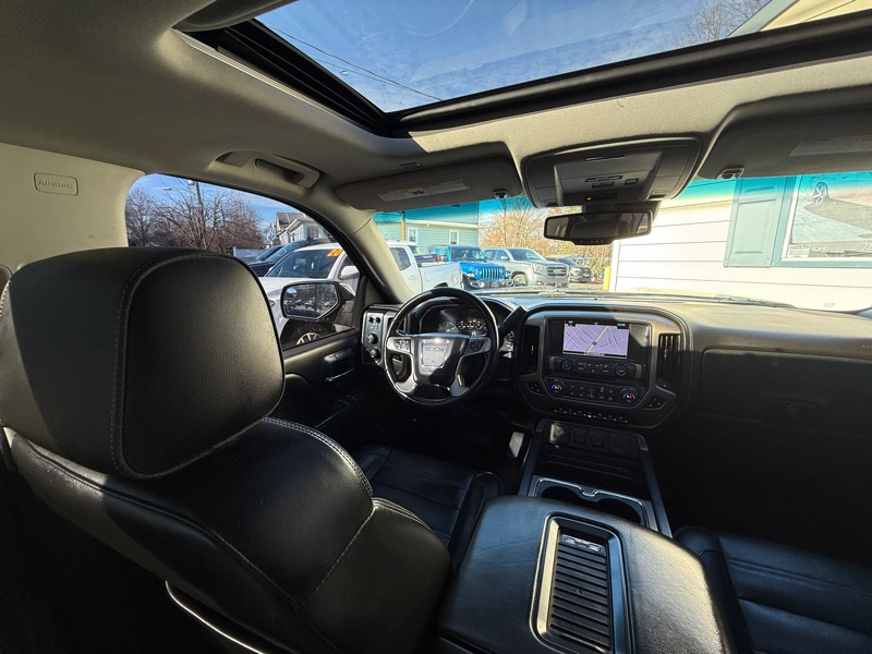 GMC Sierra 1500 Denali Crew Cab Long Box 4WD 2018