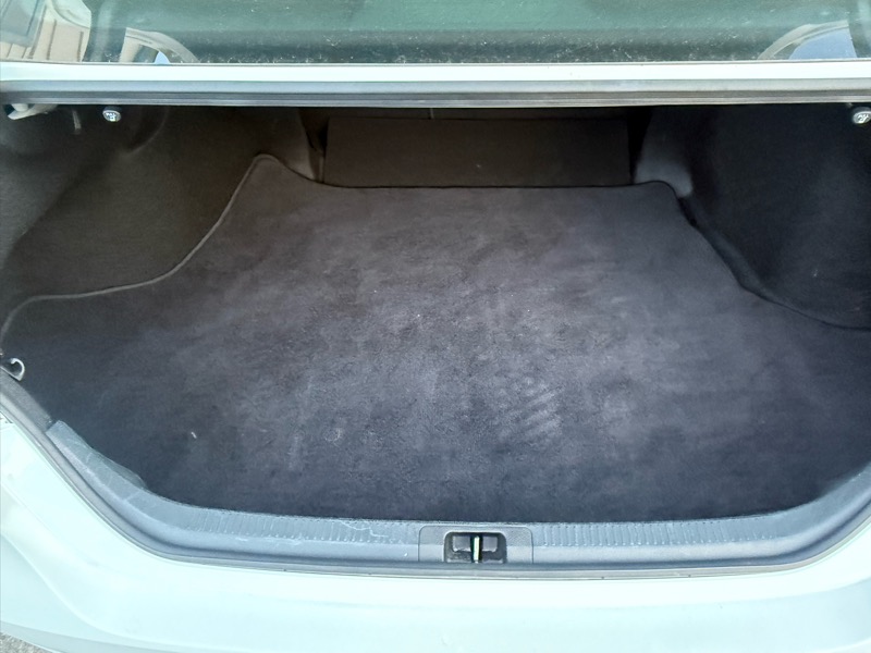 Toyota Camry SE 2024