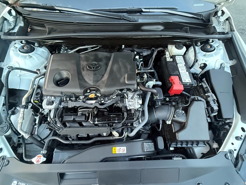 Toyota Camry SE 2024