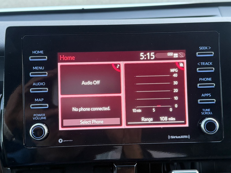 Toyota Camry SE 2024