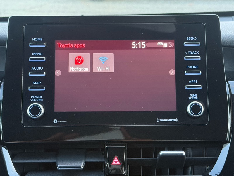 Toyota Camry SE 2024