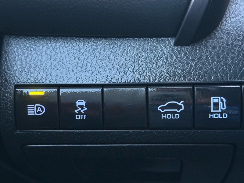 Toyota Camry SE 2024