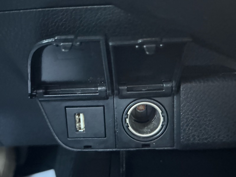 Toyota Camry SE 2024