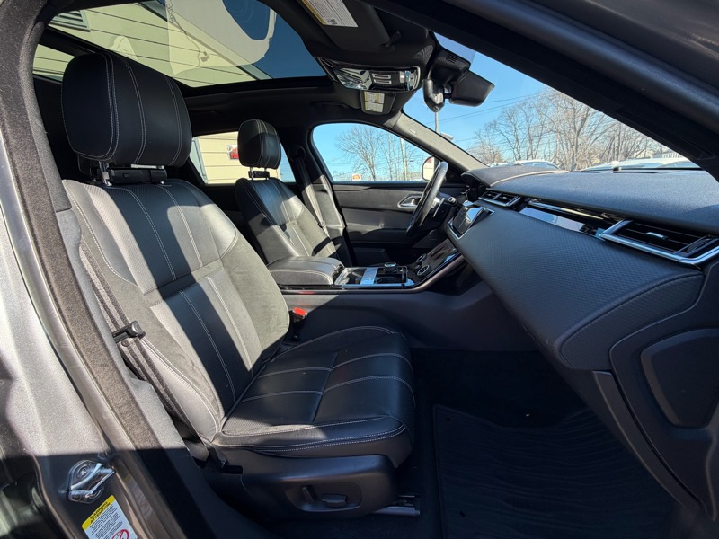 Land Rover Range Rover Velar  2019