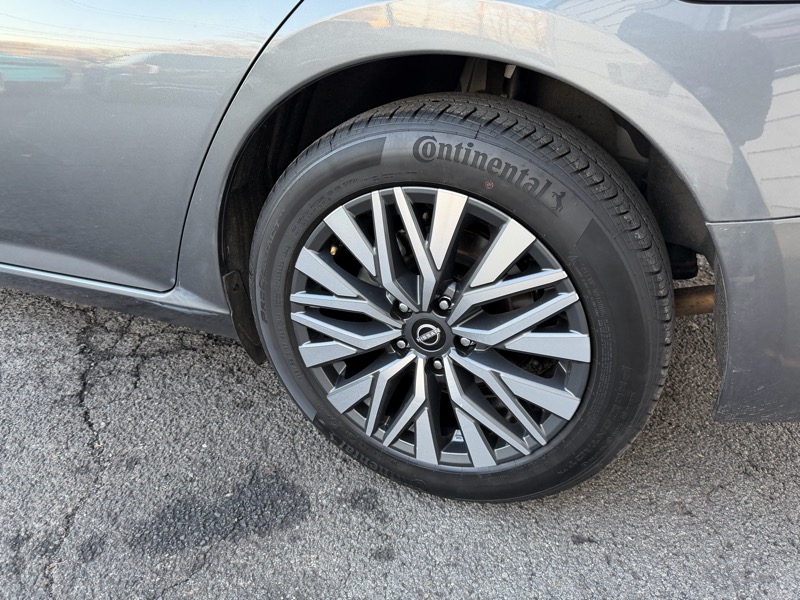 Nissan Altima SV 4D Sedan 2.5 2024