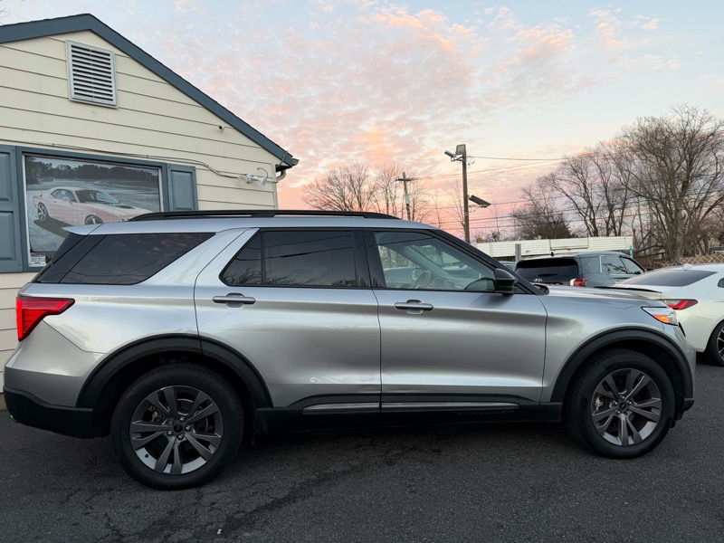 Ford Explorer Limited 4WD 2022