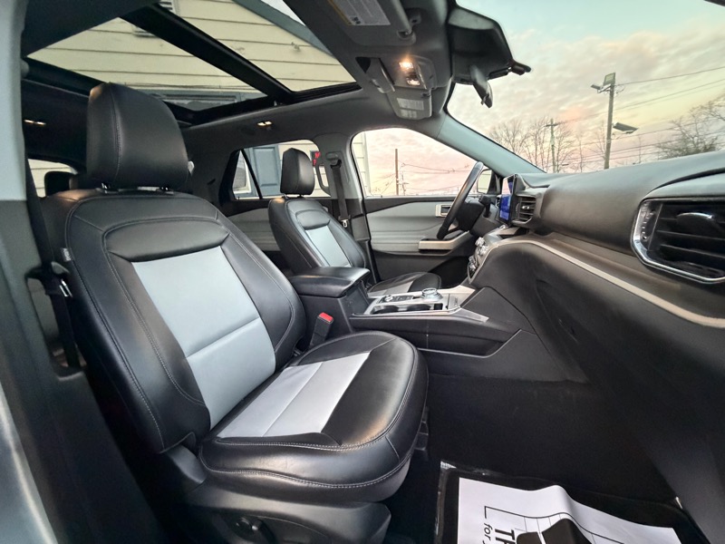 Ford Explorer Limited 4WD 2022