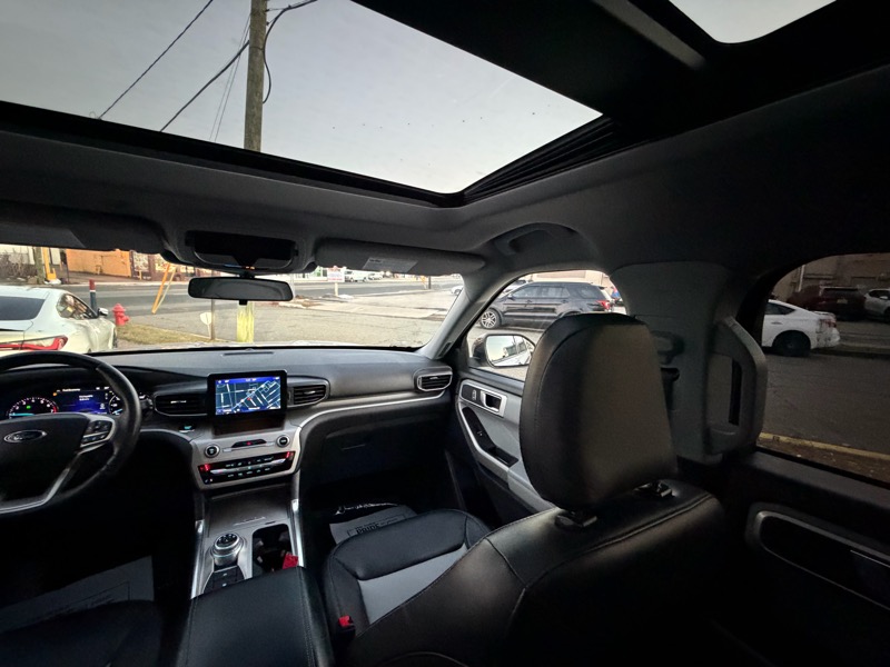 Ford Explorer Limited 4WD 2022