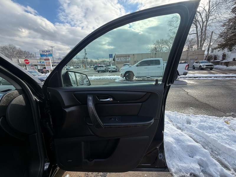 GMC Acadia Limited 4D SUV AWD 2017